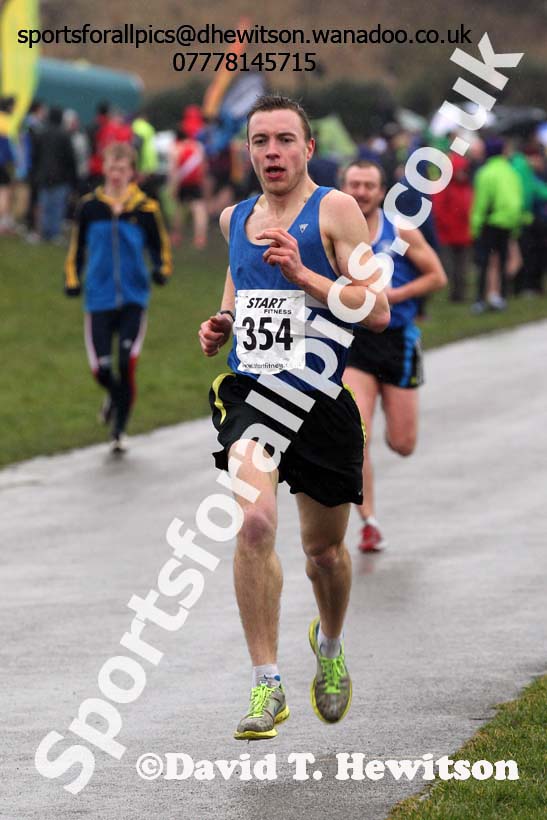 Nick Swinburn (Morpeth) during the senior mens Royal Signals Relays, Hetton. Photo: David T. Hewitson/Sports for All Pics